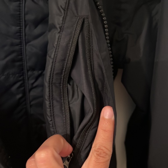 NWT Columbia SHEMLOCK LAKE Insulated Women's Jacket Faux Fur Hood BLACK XS - Picture 4 of 5